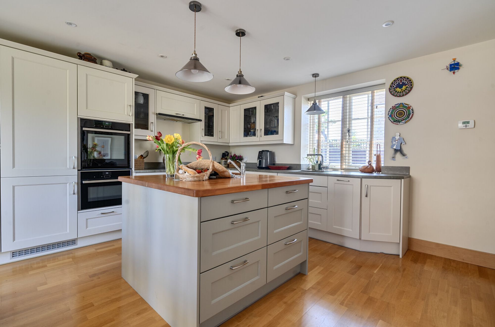 3 bed detached house for sale in Wylye Road, Hanging Langford, SP3 5