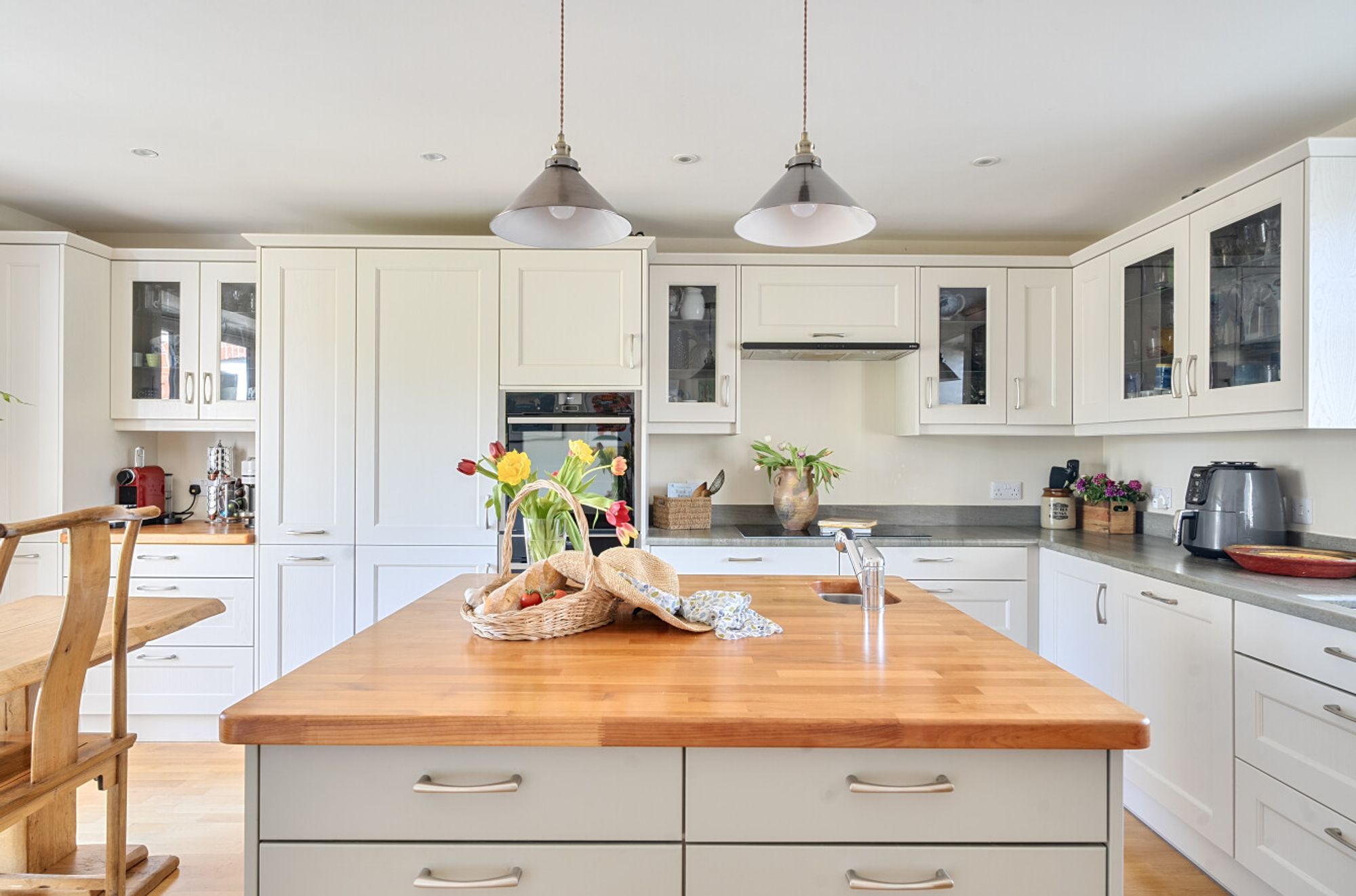 3 bed detached house for sale in Wylye Road, Hanging Langford, SP3 4