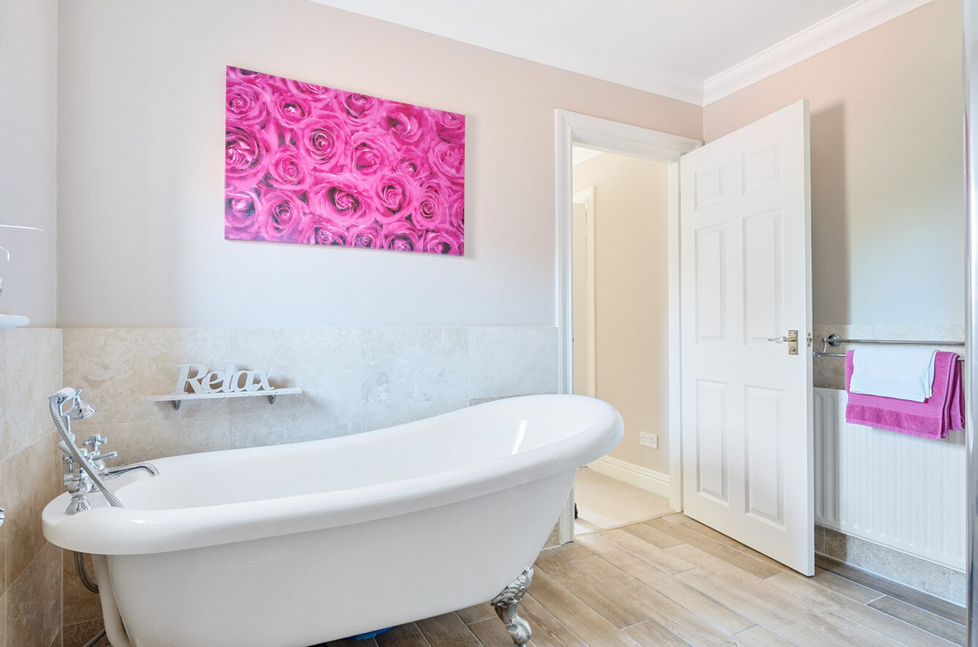 6 bed detached house for sale in 41 Salisbury Road, Amesbury, SP4  - Property Image 15