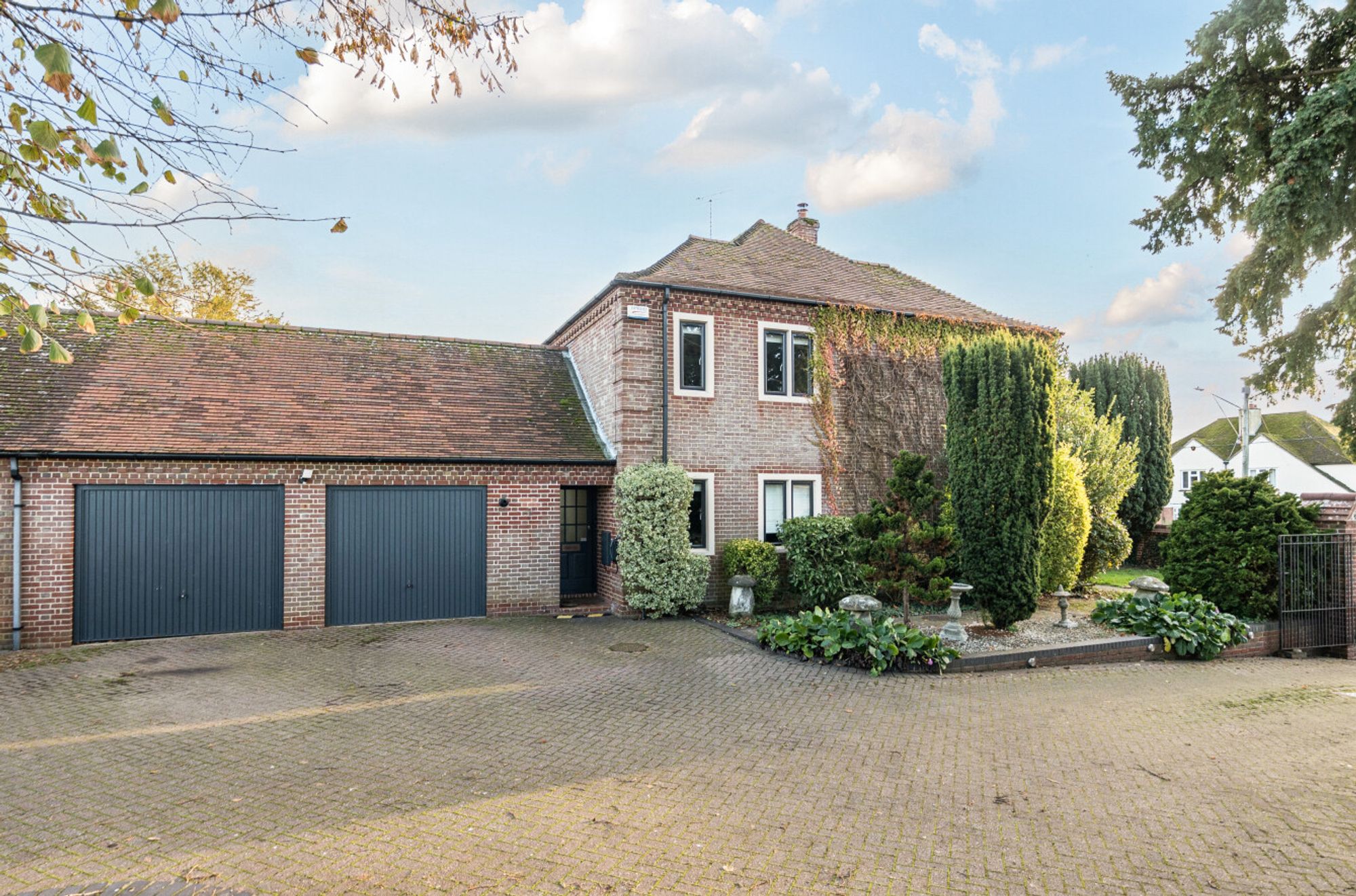 6 bed detached house for sale in 41 Salisbury Road, Amesbury, SP4  - Property Image 42