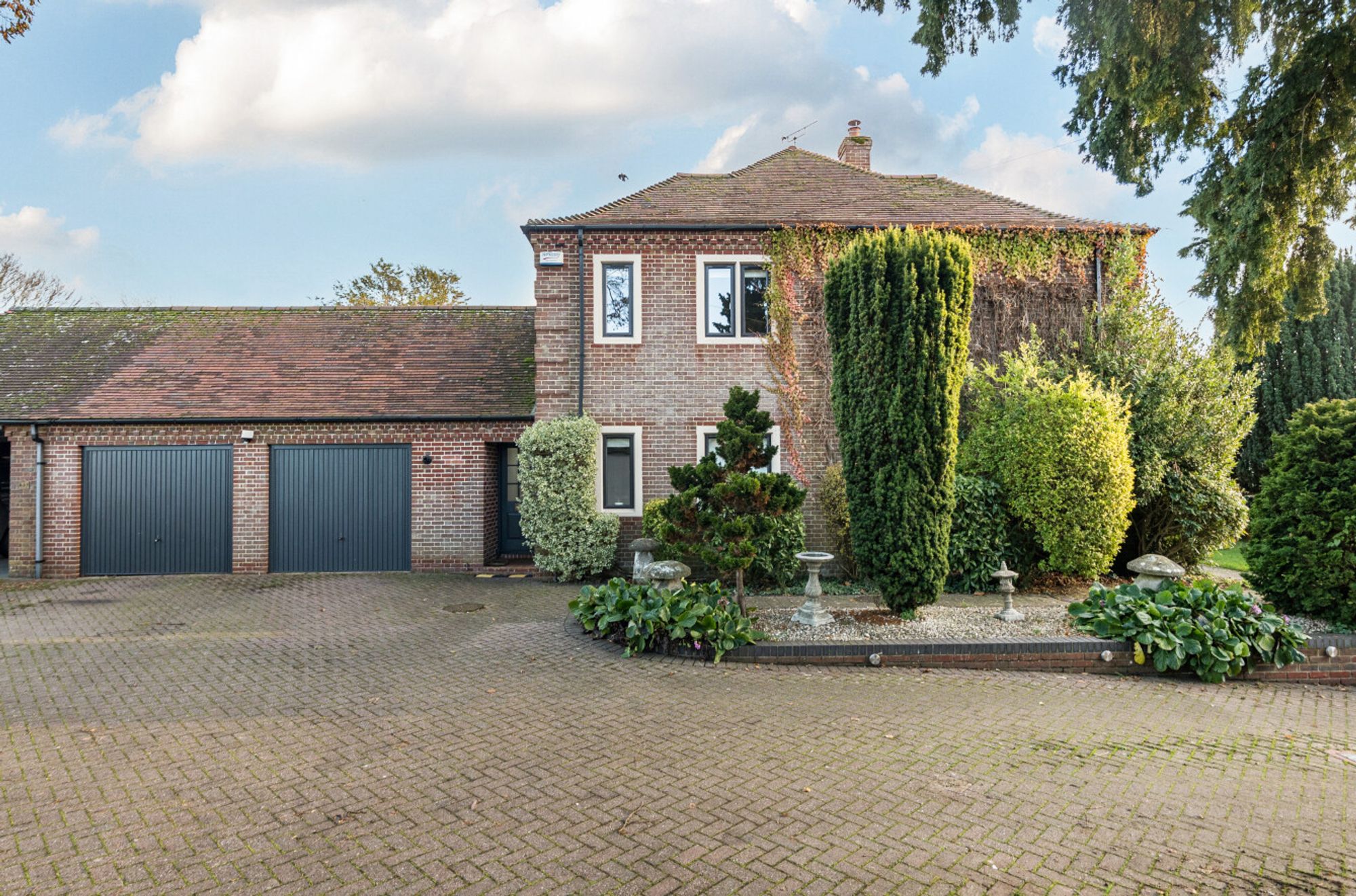 6 bed detached house for sale in 41 Salisbury Road, Amesbury, SP4  - Property Image 45
