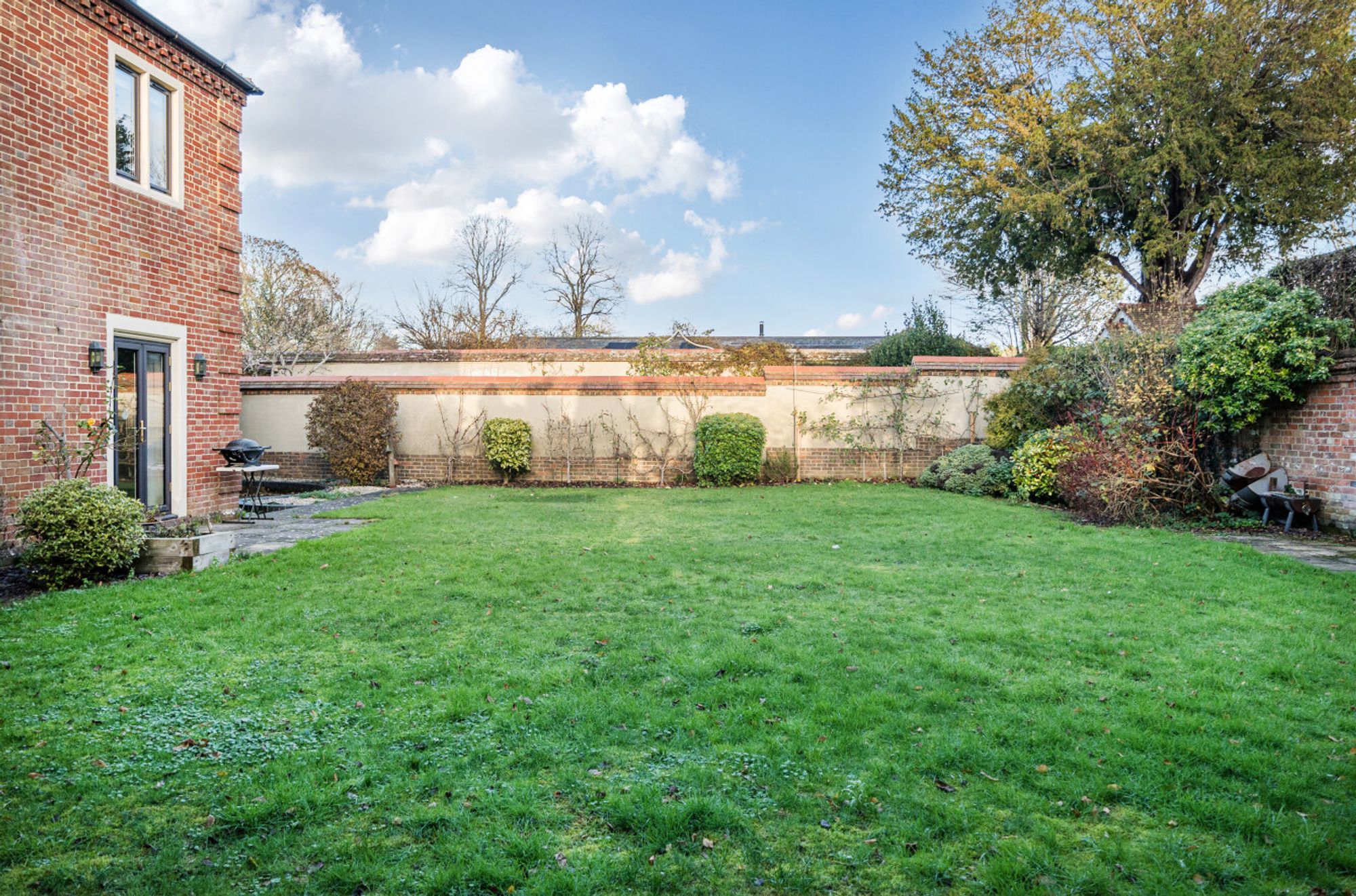 6 bed detached house for sale in 41 Salisbury Road, Amesbury, SP4  - Property Image 51