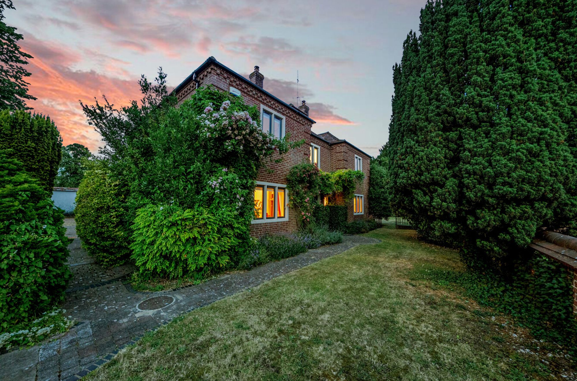 6 bed detached house for sale in 41 Salisbury Road, Amesbury, SP4 55