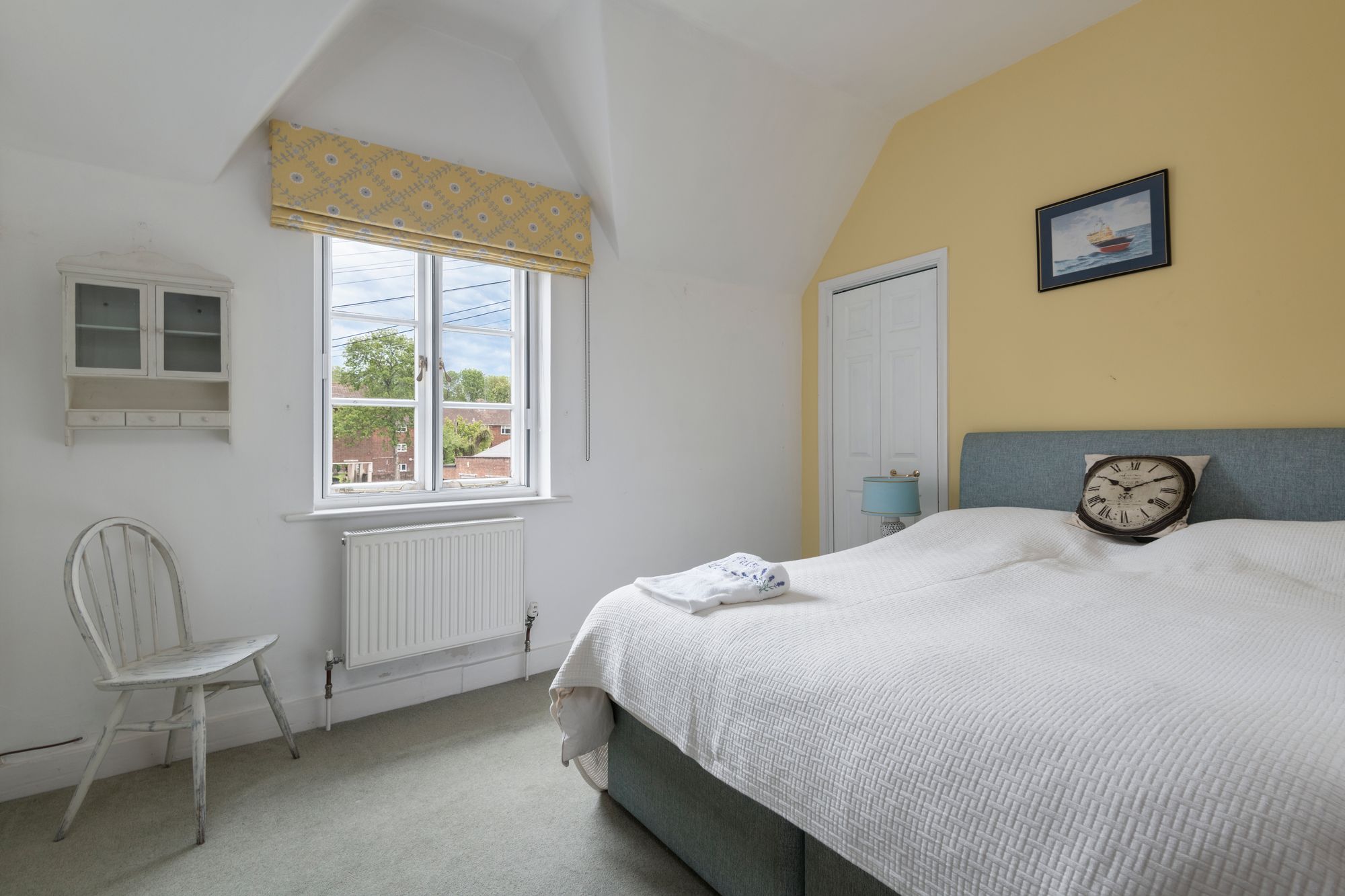 2 bed terraced house for sale in North Street, Wilton, SP2 16