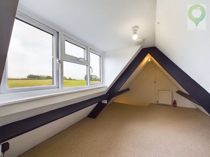 2 bed cottage to rent in Silver Street, South Petherton 9