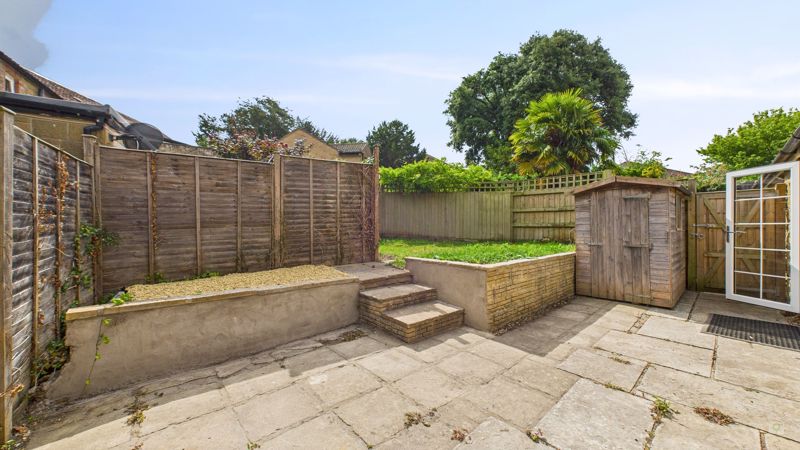 2 bed bungalow to rent in St James Mews, South Petherton  - Property Image 4