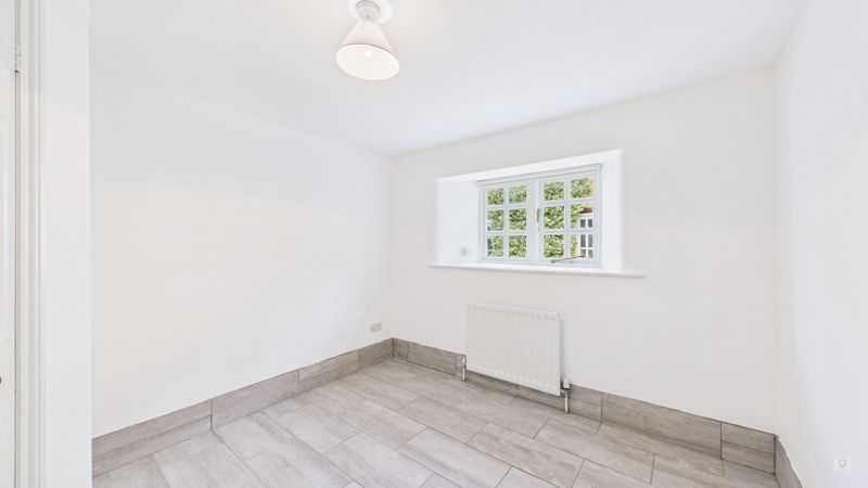 2 bed bungalow to rent in St James Mews, South Petherton 7