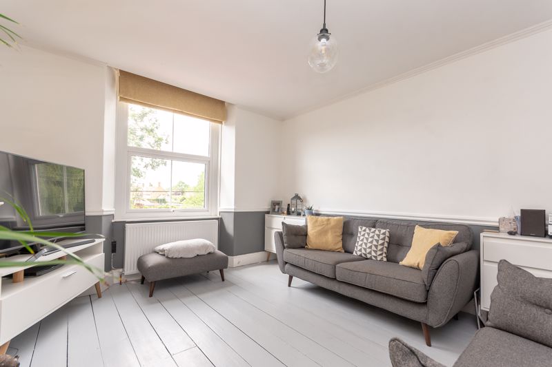 1 bed to rent in Water Street, Martock  - Property Image 4