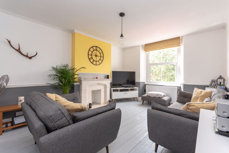 1 bed to rent in Water Street, Martock  - Property Image 1