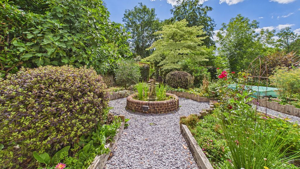 3 bed cottage for sale in Clay Lane, Lower Chillington 55