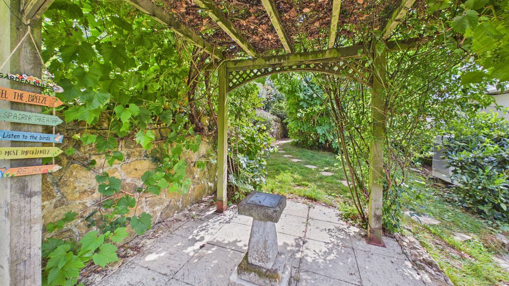3 bed cottage for sale in Clay Lane, Lower Chillington 60