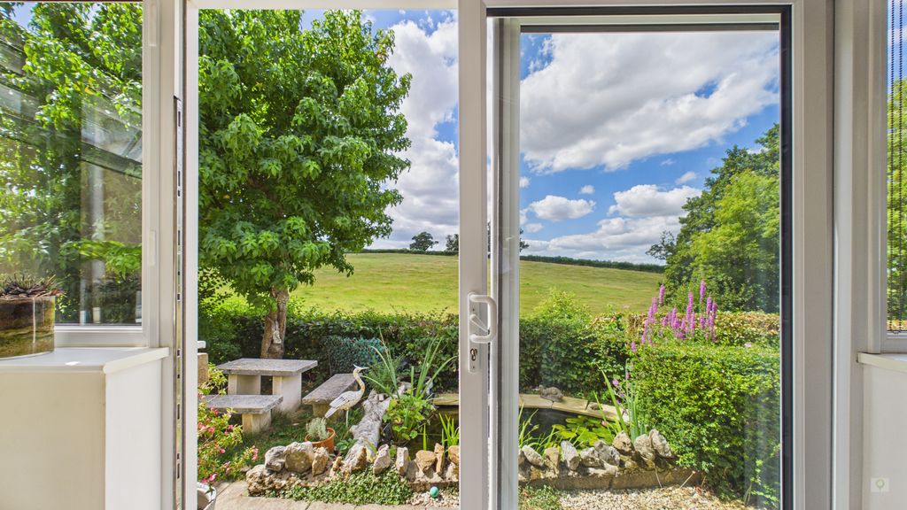 3 bed cottage for sale in Clay Lane, Lower Chillington 47