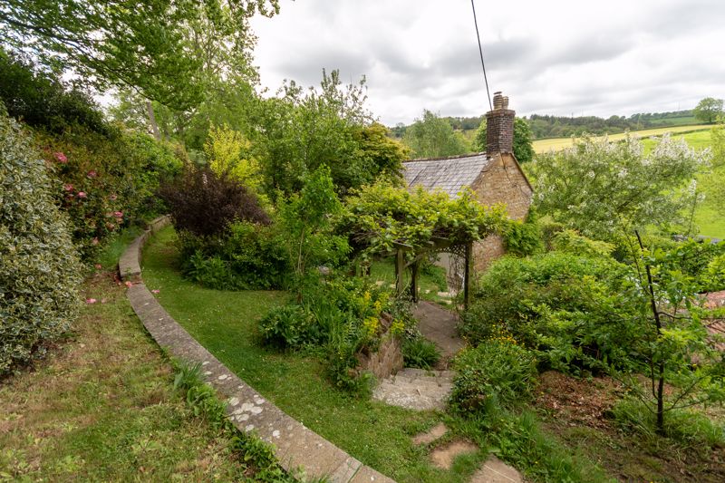 3 bed cottage for sale in Clay Lane, Ilminster 40