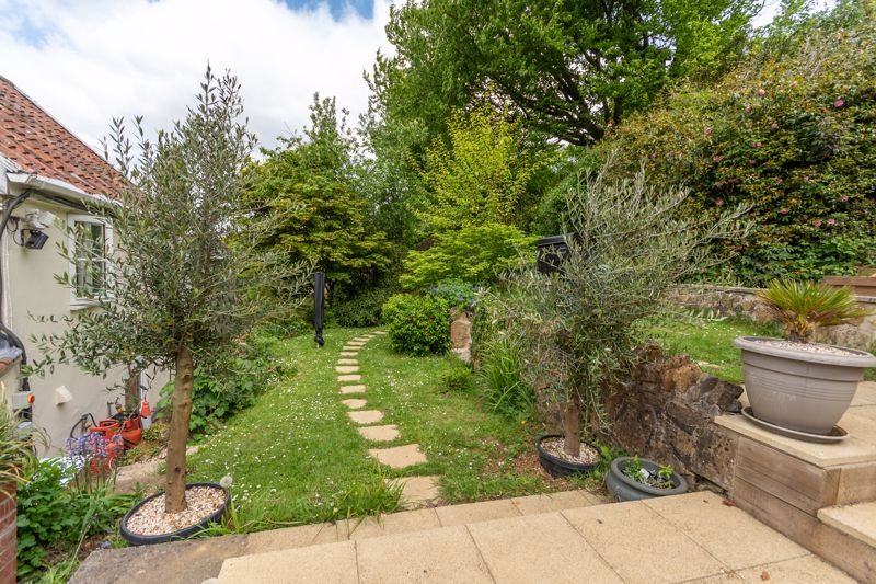 3 bed cottage for sale in Clay Lane, Ilminster 41