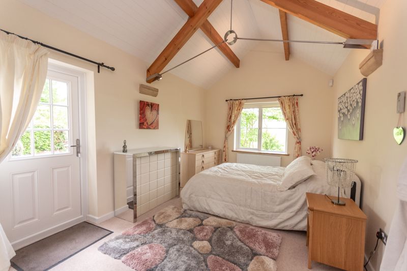 3 bed cottage for sale in Clay Lane, Ilminster  - Property Image 5