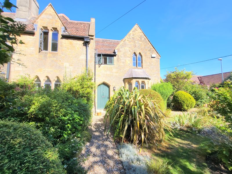 3 bed house to rent in The Old School Place, Sherborne, DT9 