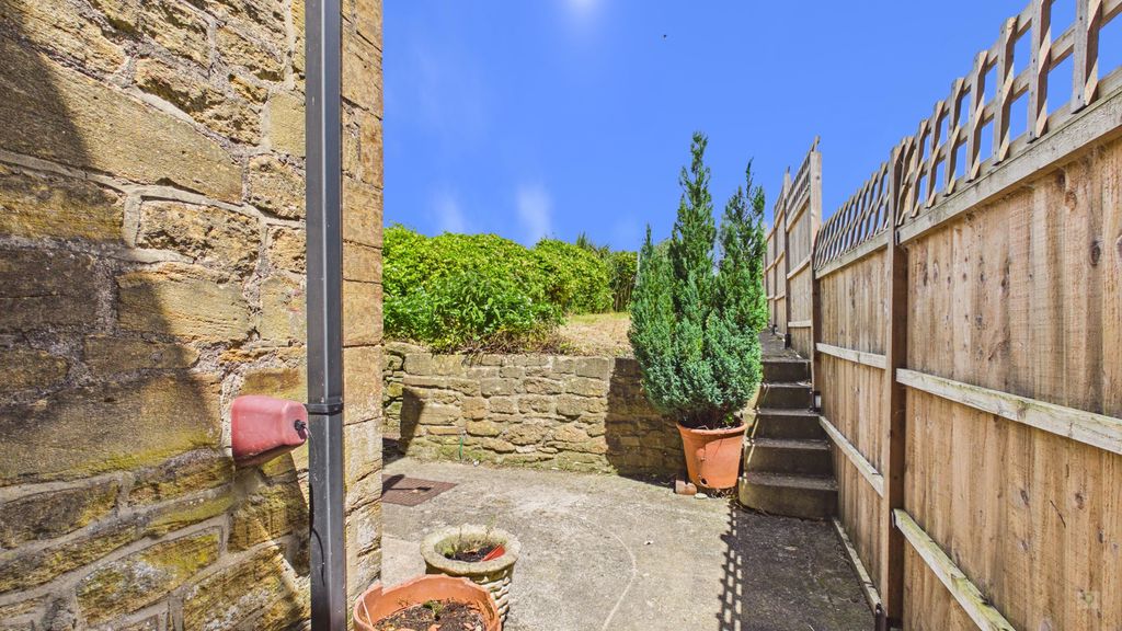 2 bed cottage to rent in Queen Street, Tintinhull 6