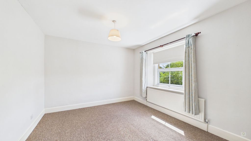 2 bed cottage to rent in Queen Street, Tintinhull 4