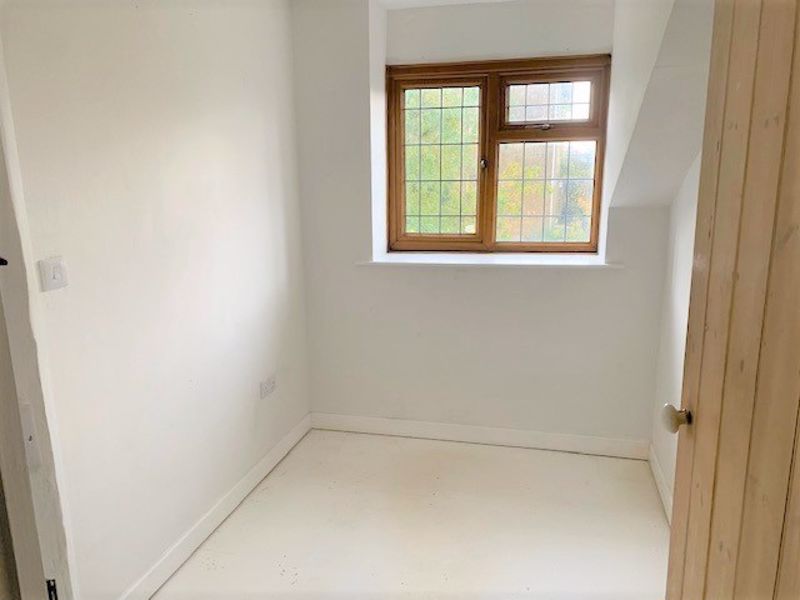 2 bed cottage to rent in Compton Road, South Petherton  - Property Image 6