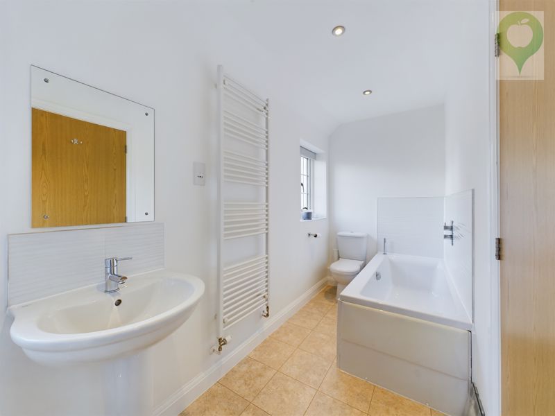 4 bed house for sale in Long Orchard Way, Martock  - Property Image 13