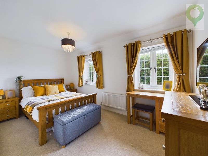 4 bed house for sale in Long Orchard Way, Martock 4