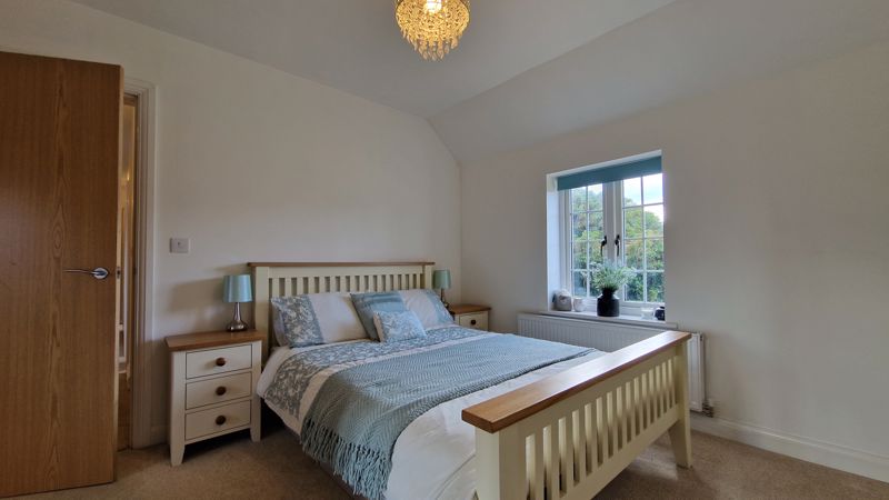 4 bed house for sale in Long Orchard Way, Martock  - Property Image 6