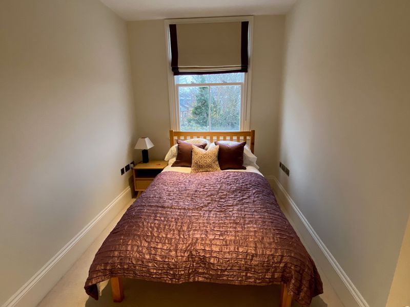 5 bed to rent in Maxwell Road, London  - Property Image 13