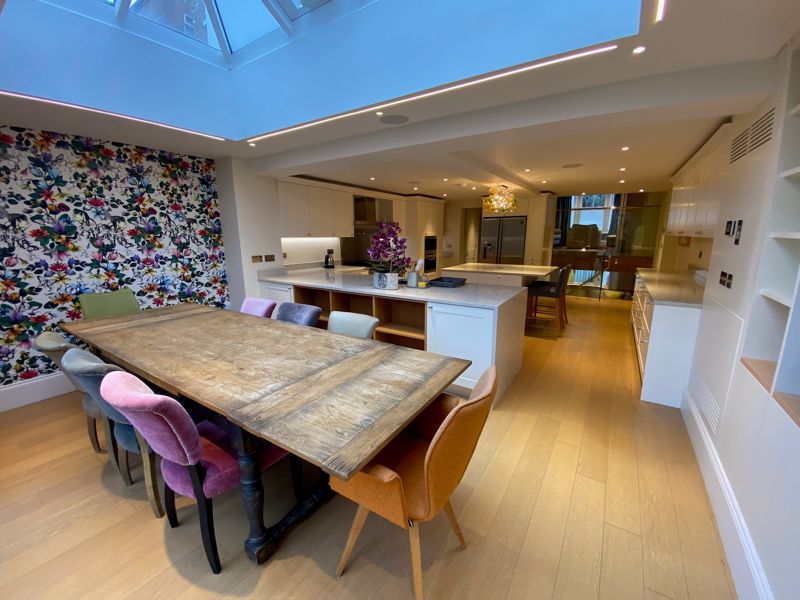 5 bed to rent in Maxwell Road, London  - Property Image 2