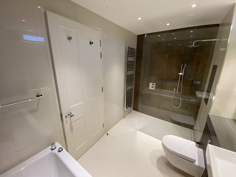 5 bed to rent in Maxwell Road, London  - Property Image 14