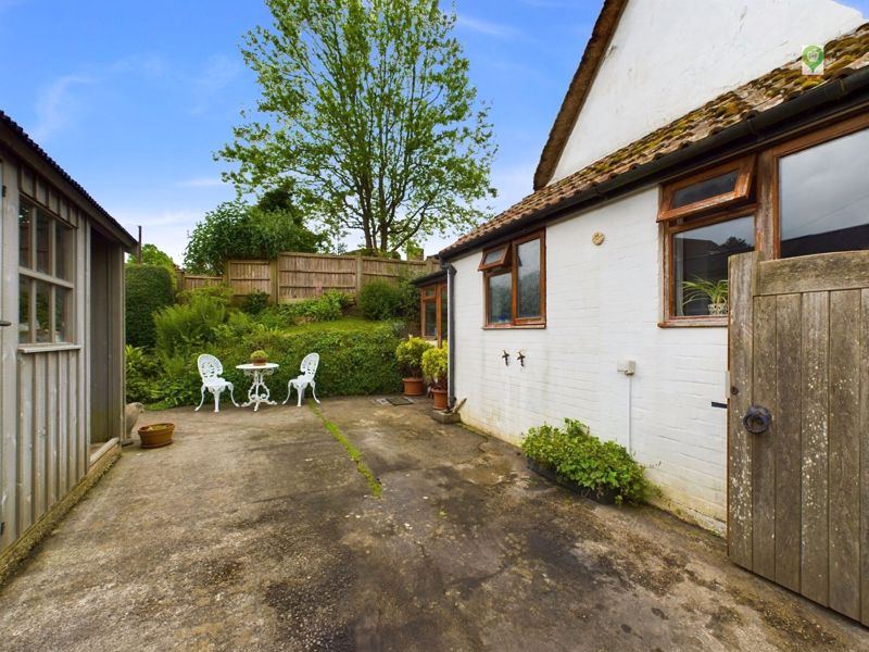 2 bed cottage for sale in Owl Street, East Lambrook 17