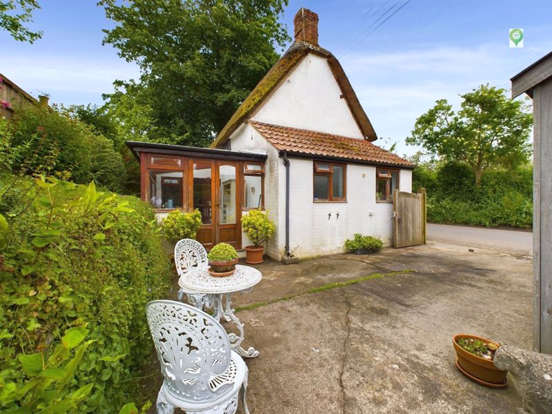 2 bed cottage for sale in Owl Street, East Lambrook  - Property Image 17