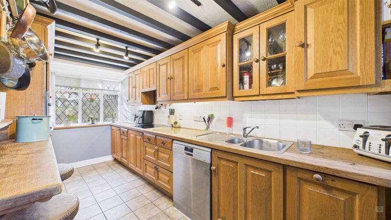 4 bed house for sale in High Street, Stoke-Sub-Hamdon  - Property Image 4