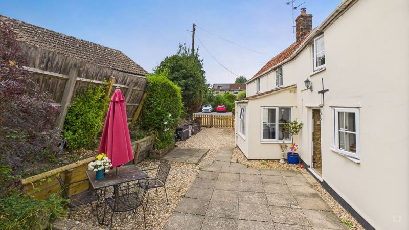 3 bed cottage for sale, Stembridge  - Property Image 8