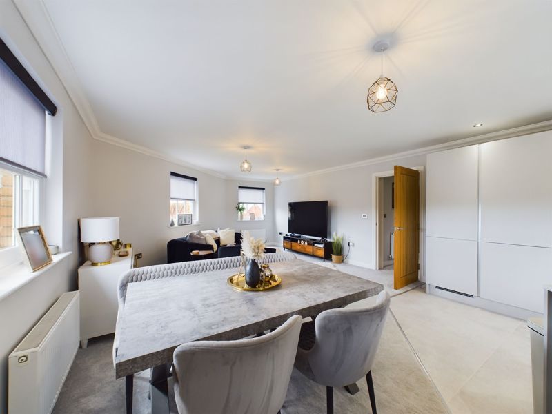 2 bed for sale in Shepherd Court, Yeovil  - Property Image 2