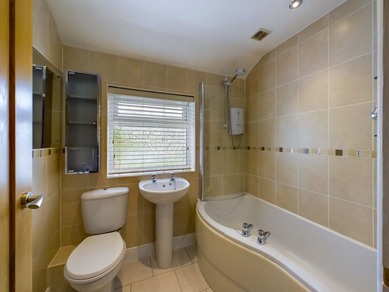 2 bed house to rent in Westend View, South Petherton 12