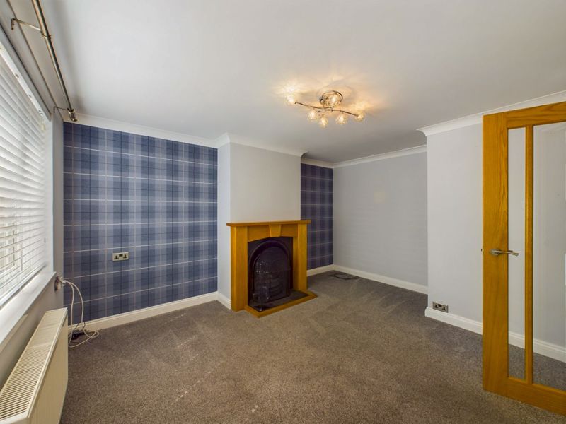 2 bed house to rent in Westend View, South Petherton 1