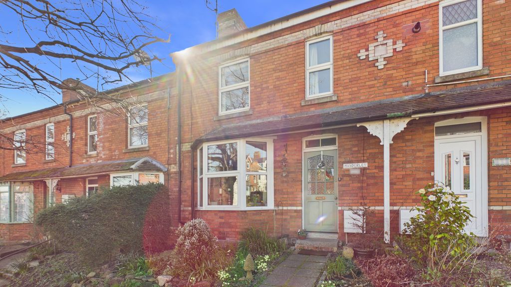 3 bed house for sale in Sherborne Road, Yeovil  - Property Image 9