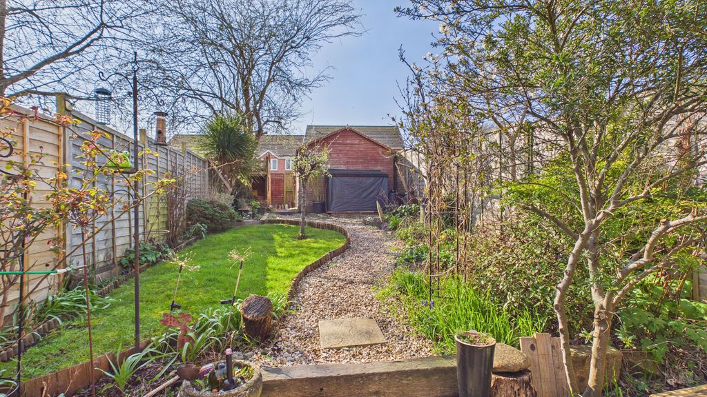 3 bed house for sale in Sherborne Road, Yeovil 7