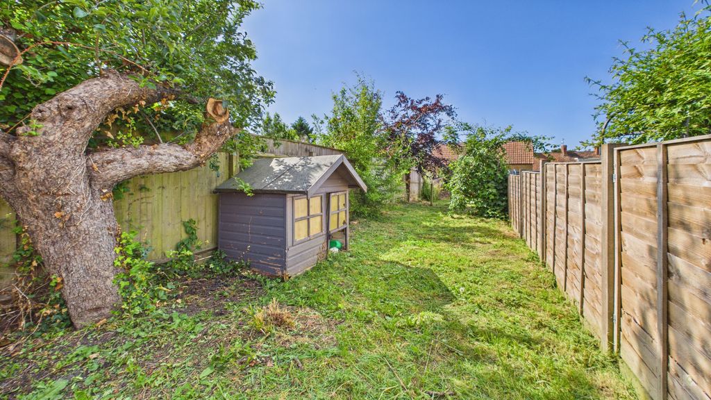 2 bed house for sale in High Street, Stoke-Sub-Hamdon  - Property Image 8