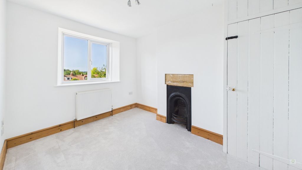 2 bed house for sale in High Street, Stoke-Sub-Hamdon  - Property Image 13