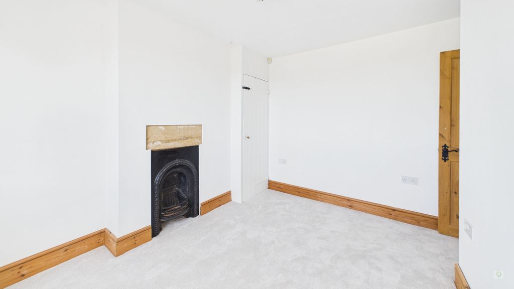 2 bed house for sale in High Street, Stoke-Sub-Hamdon 6