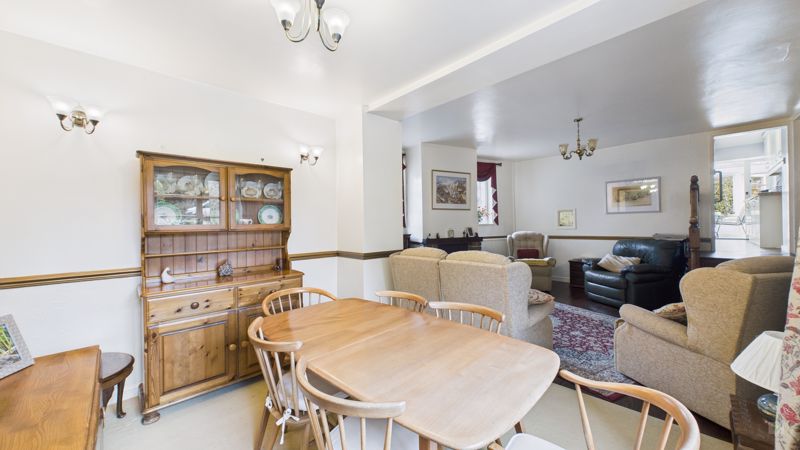 3 bed house for sale in St. Elizabeth's Way, South Petherton  - Property Image 4