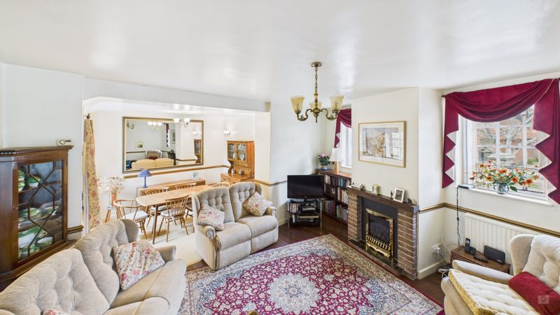 3 bed house for sale in St. Elizabeth's Way, South Petherton 2