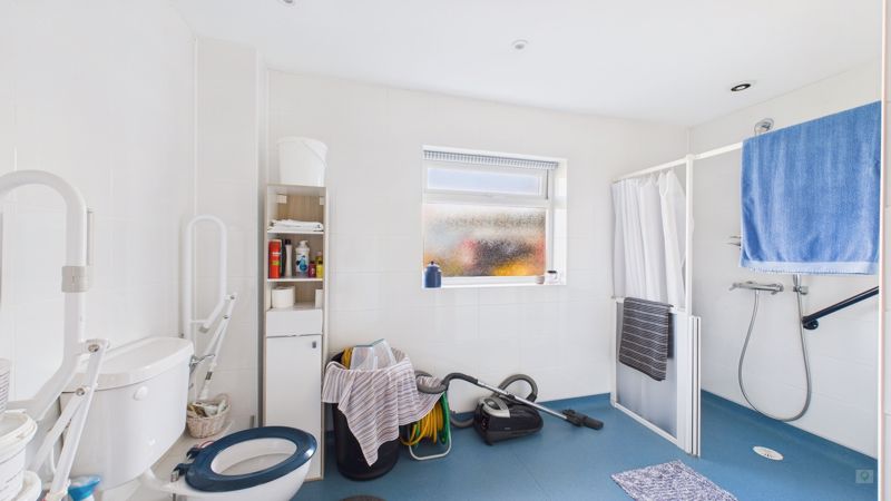 3 bed bungalow for sale in St. Osmund Close, Yetminster  - Property Image 18