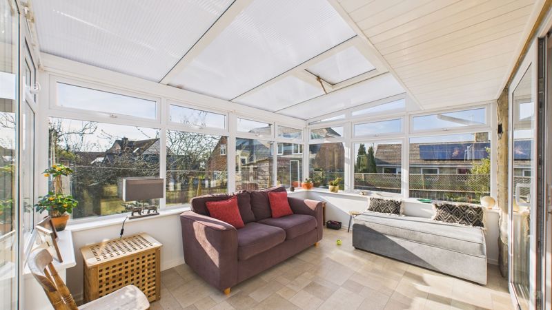 3 bed bungalow for sale in St. Osmund Close, Yetminster  - Property Image 5