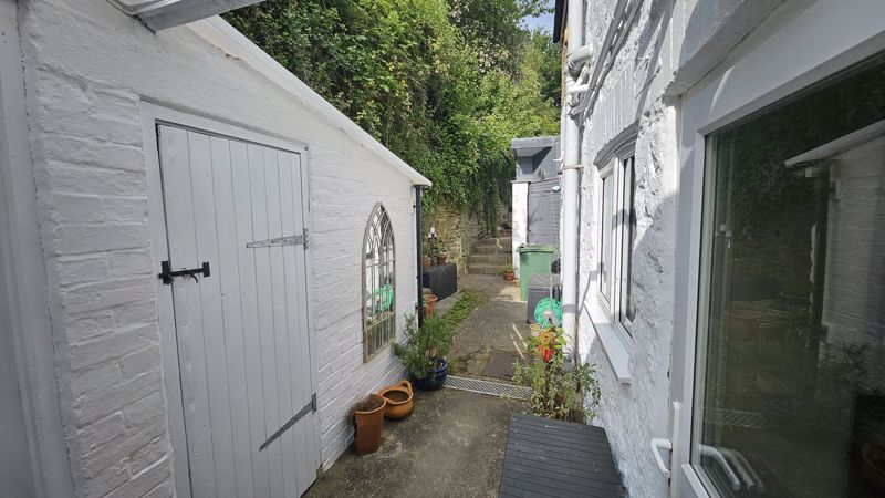 4 bed cottage for sale in Palmer Street, South Petherton 26