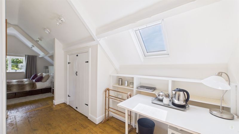 4 bed cottage for sale in Palmer Street, South Petherton 17