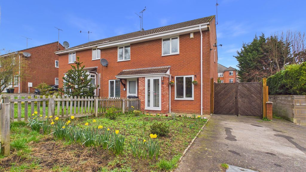 2 bed house for sale in Summerhouse View, Yeovil  - Property Image 9