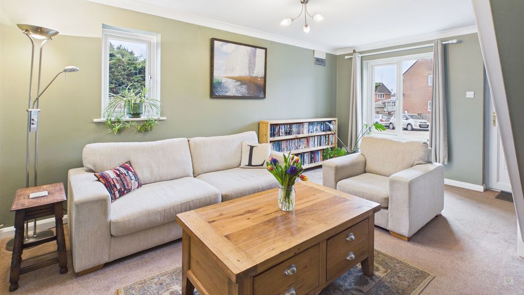 2 bed house for sale in Summerhouse View, Yeovil  - Property Image 4