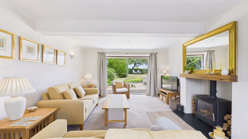 3 bed bungalow for sale in Hawthorn Hill, East Lambrook 10